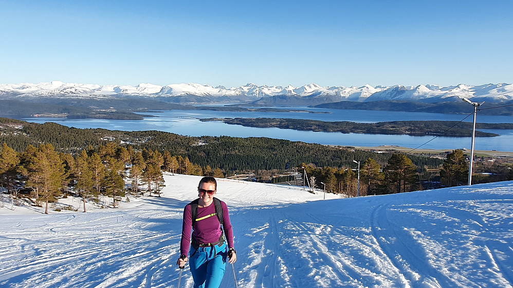 To turer på Tusten i dag for Synnøve også
