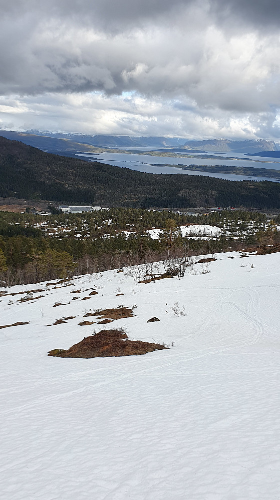 Tilbakeblikk mot Søre Botnhaugen og Årødalen 