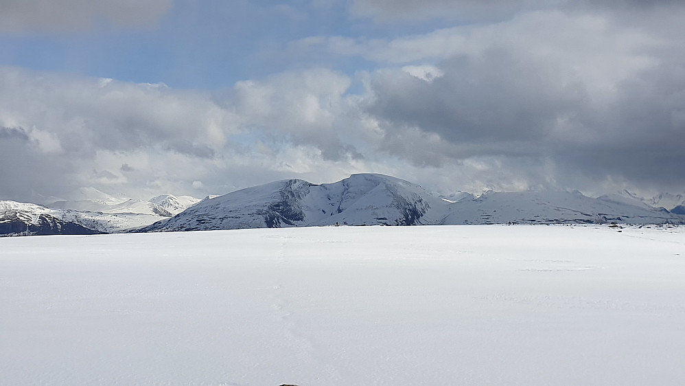 Mot Skåla 
