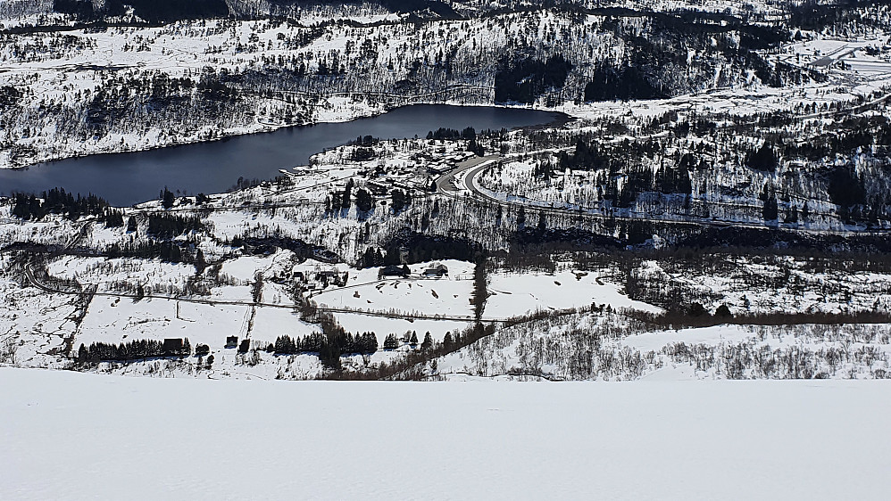 Ned mot Skaret 