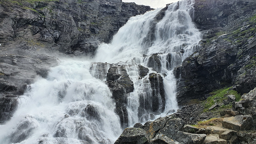 Imponerende fosser i Trollstigen