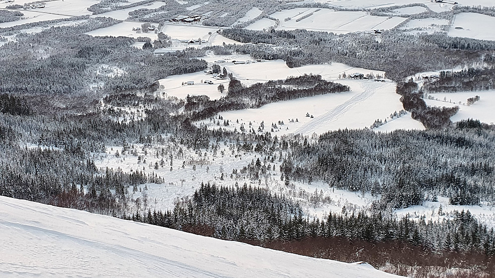 Ned mot utgangspunktet på Syltesetra 