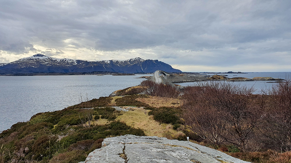 Eldhusøya fikk seg også et besøk på veg hjem