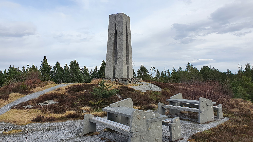 Pilspiss-monumentet på Langøysundhaugen