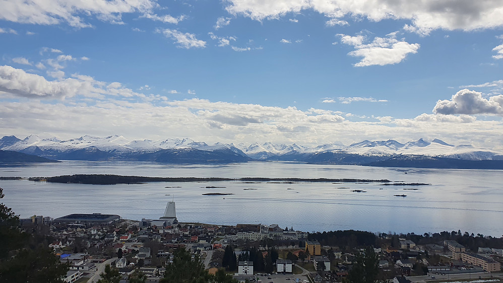 Panoramautsikt på Brattlihaugen 