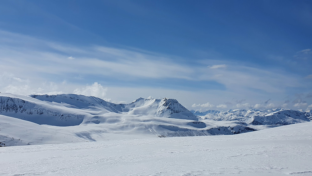 Næremstindan og Høgsvora