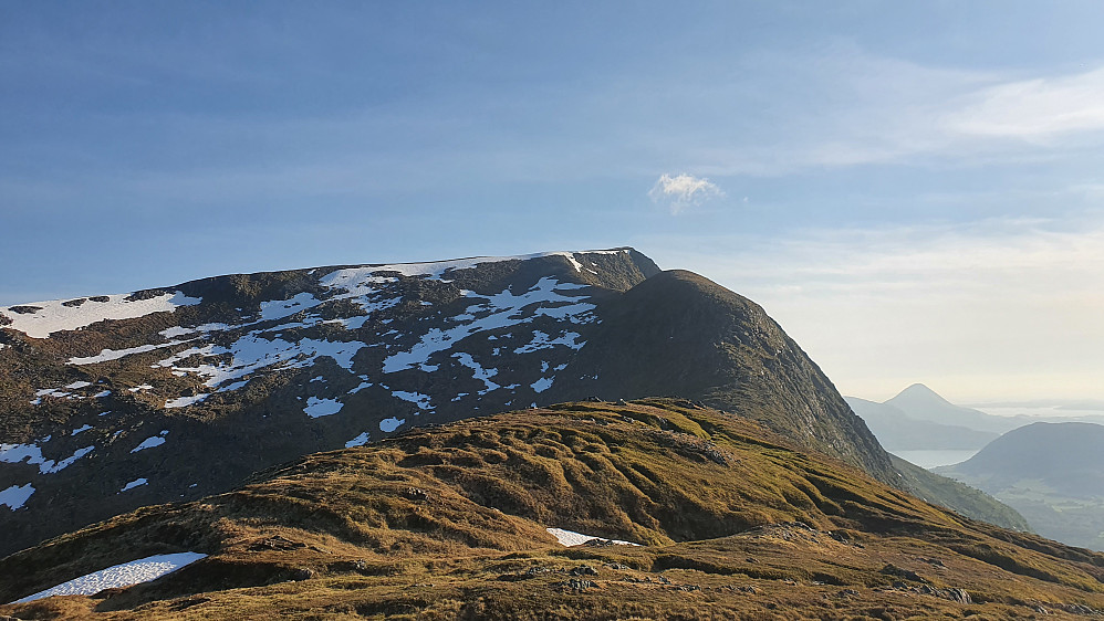 Tilbakeblikk på Urfjellet og Dyrdalsfjellet fra Seterfjellet