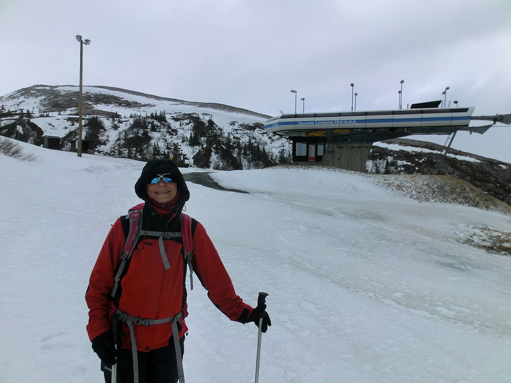 Oppe ved toppen av skiheisen 794 moh.