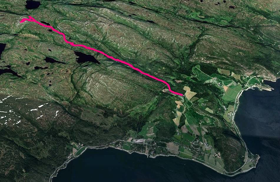 Ruta gikk fra Revelltun og rett opp til Magnhildheia.. 5 km en vei.