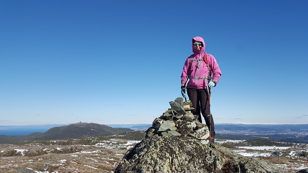 På toppen av verden følelsen... ubetalelig... Gråkallen i bakgrunnen. .