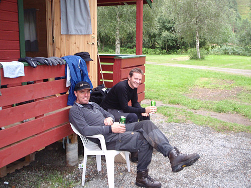 Vel nede på  campingen...smakte det med en øl.. eller to..
