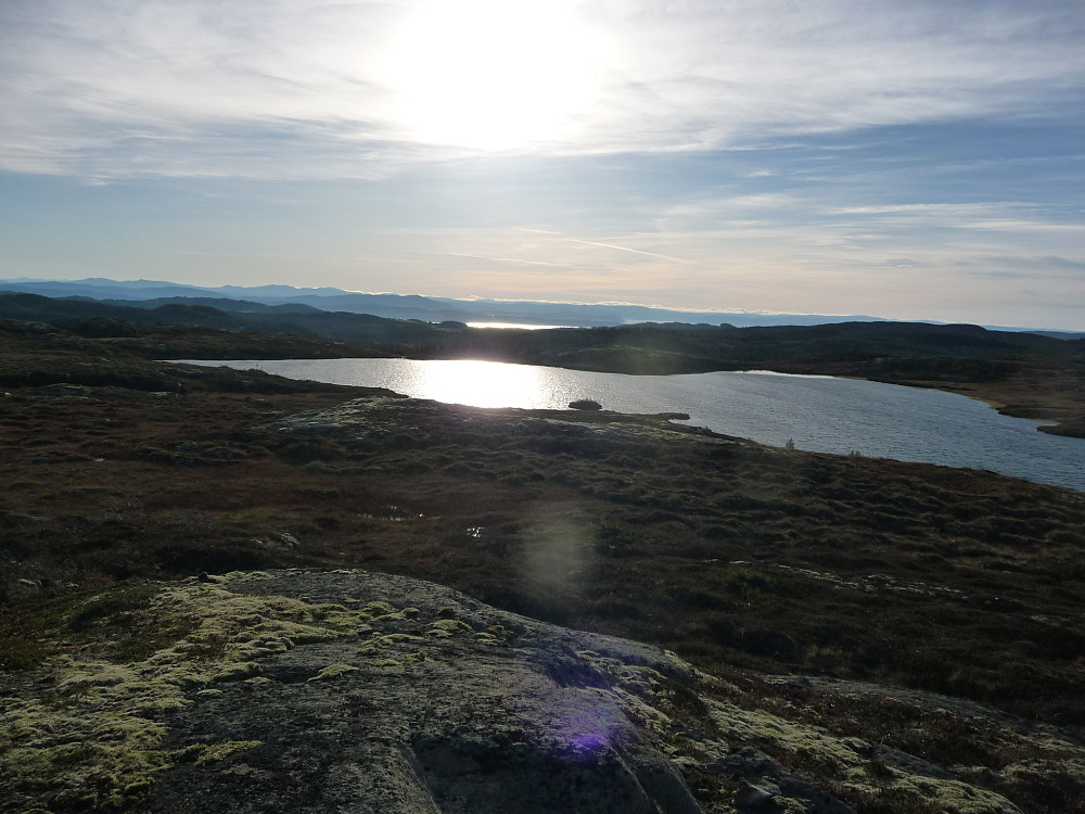 Hyllvatnet og Trondheimsfjorden i det fjerne