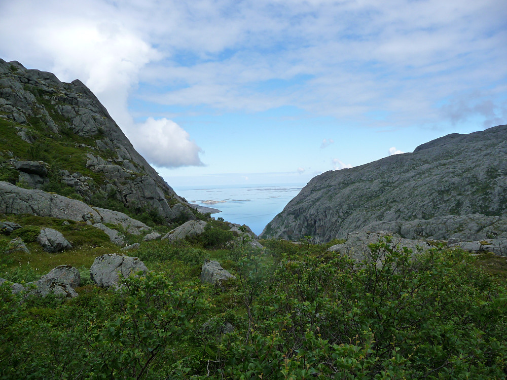 I skaret under Trollvasstind
