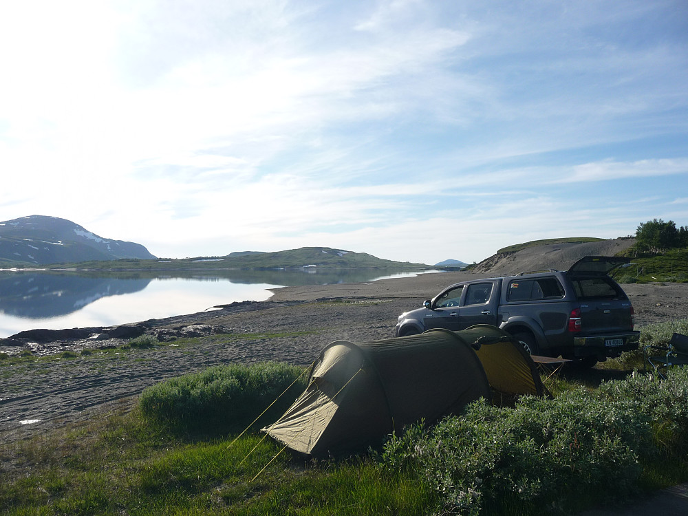 Parkering og teltplass ved Finnkoisjøen