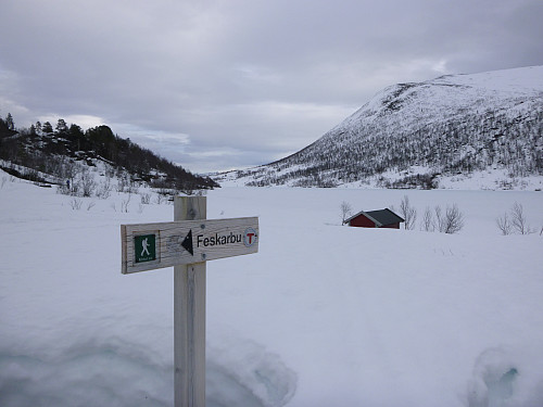 Gikk forbi Feskarbu på tur til Langdalsbu.