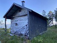 Solemsetra, husk å ta til høyre og opp lia når du kommer hit!