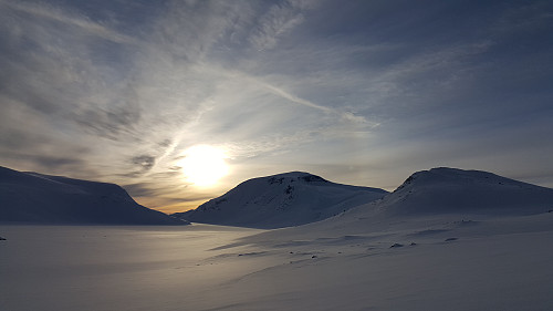 Fin solnedgang på tur ned mot Bessheim. 
