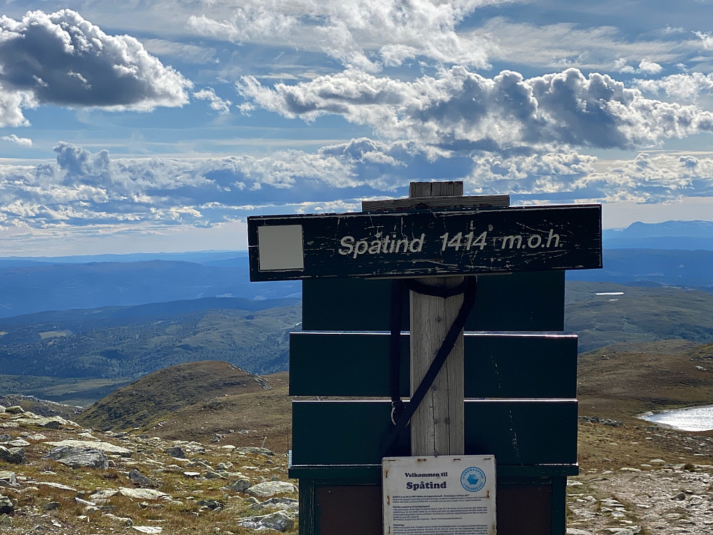 Panaroma utsikt til de fleste fjelltoppene i Norge