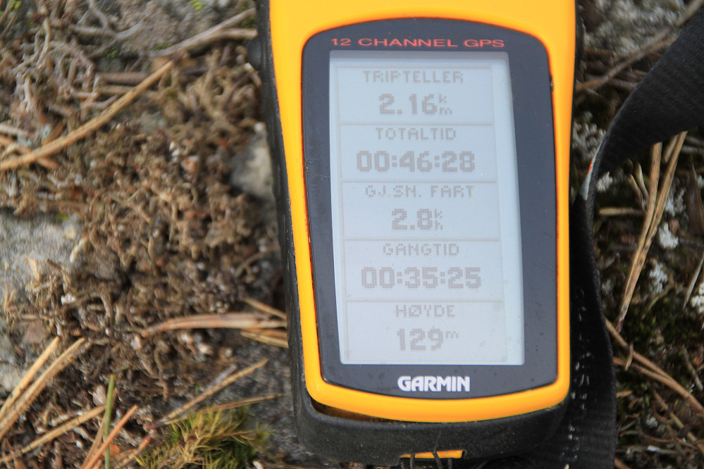 GPS på topp 2 sør for vardetoppen viser 129 m, den er også 128,3 m