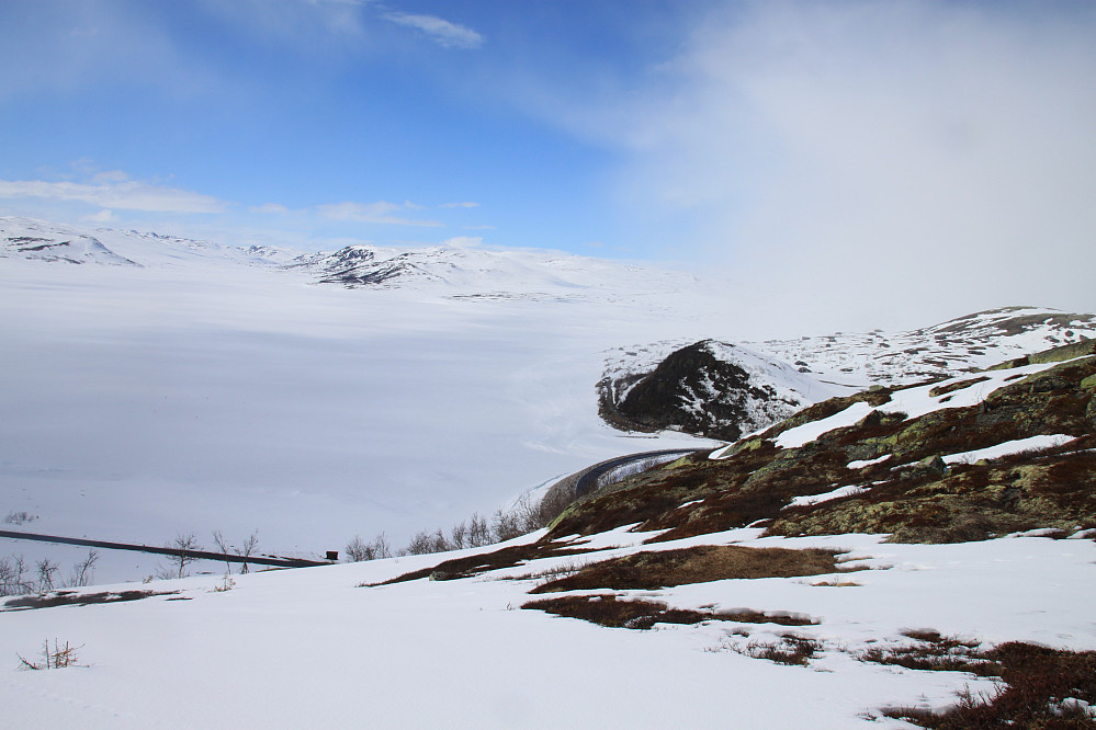 Herlig nedover med utsyn over Hardangervidda