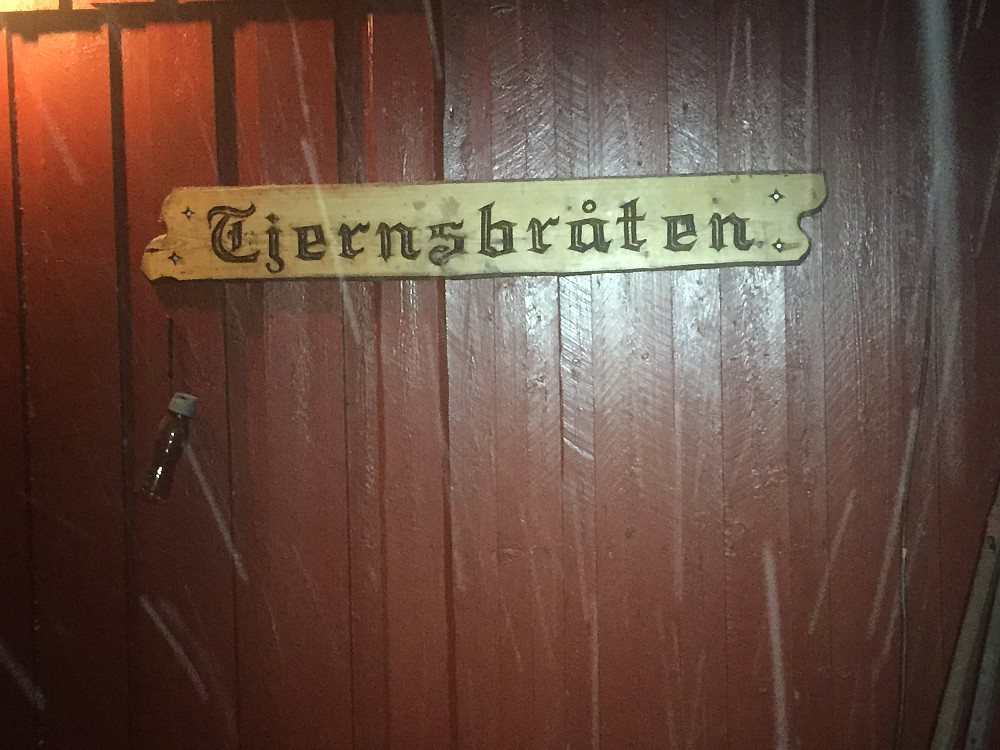 Tjernsbråten speiderhytte