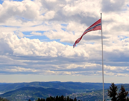 Utsikt fra Lanfallhytta mot Drammen