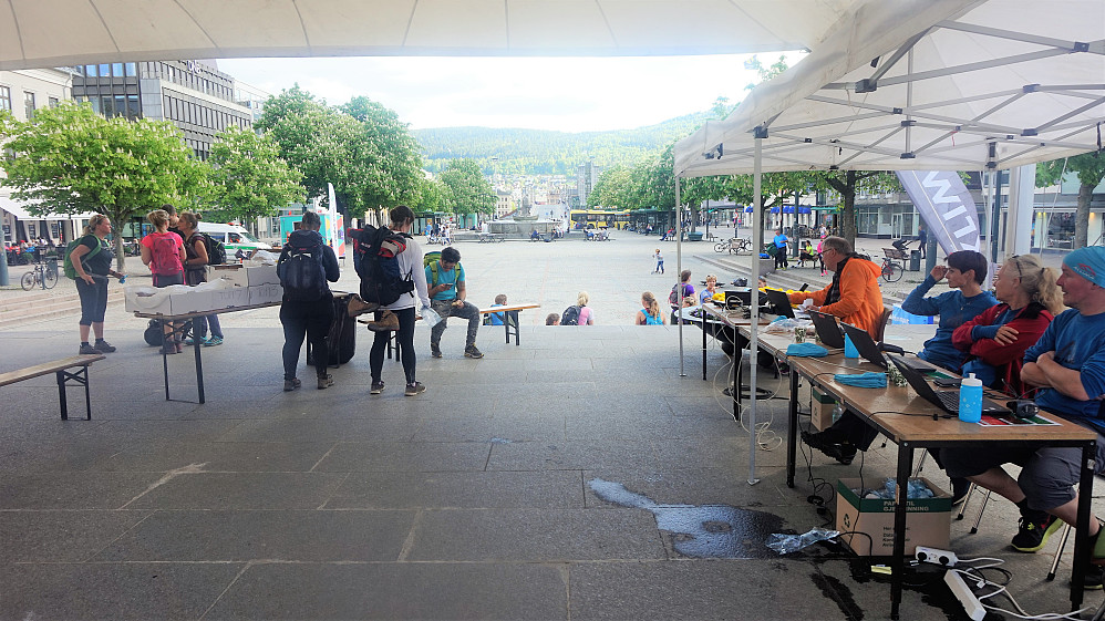 Mål på Bragernes Torg