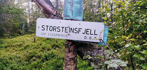 Gamle DNT skilt. 