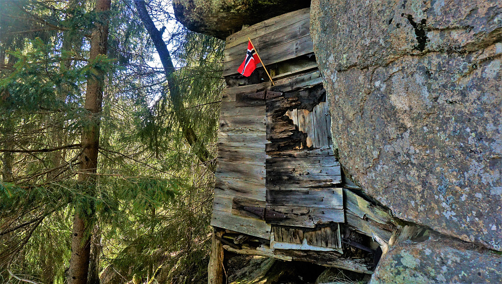 Cella fra krigen. Oppunder Tverråsen. 