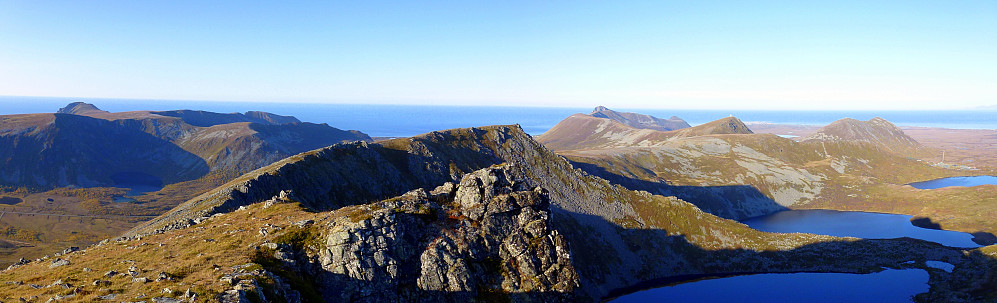 Nordover frå Sverigetinden (512 moh.)