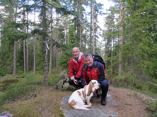Nils, Jan-Erik og Bia på Østfolds høyeste punkt