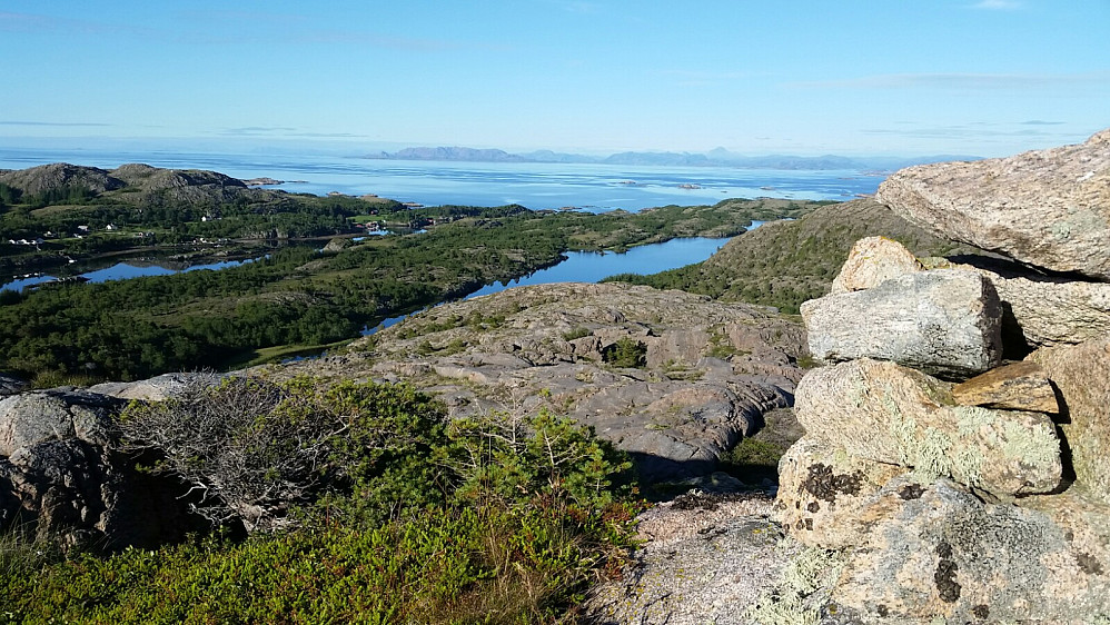 Mot Lysøyvågen