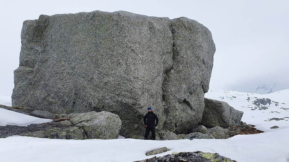 Mjelkhaugsteinen 986m 