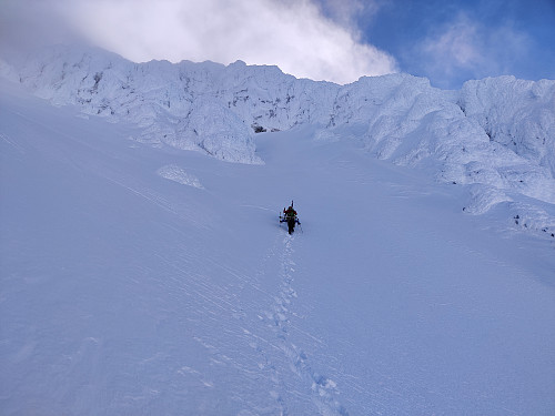 The last part of the couloir before the climb up the ridge.