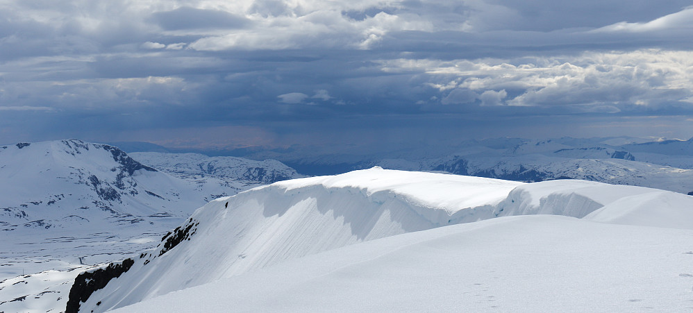 Fint lys på Veslfjelltinden.