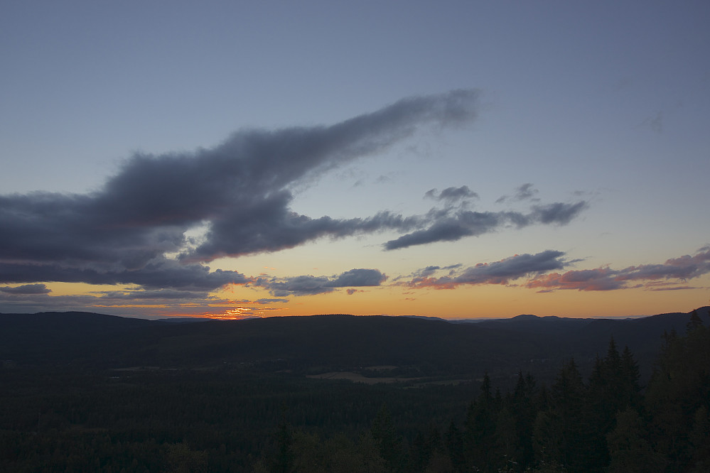 Solnedgangen sett fra Barlindåsen