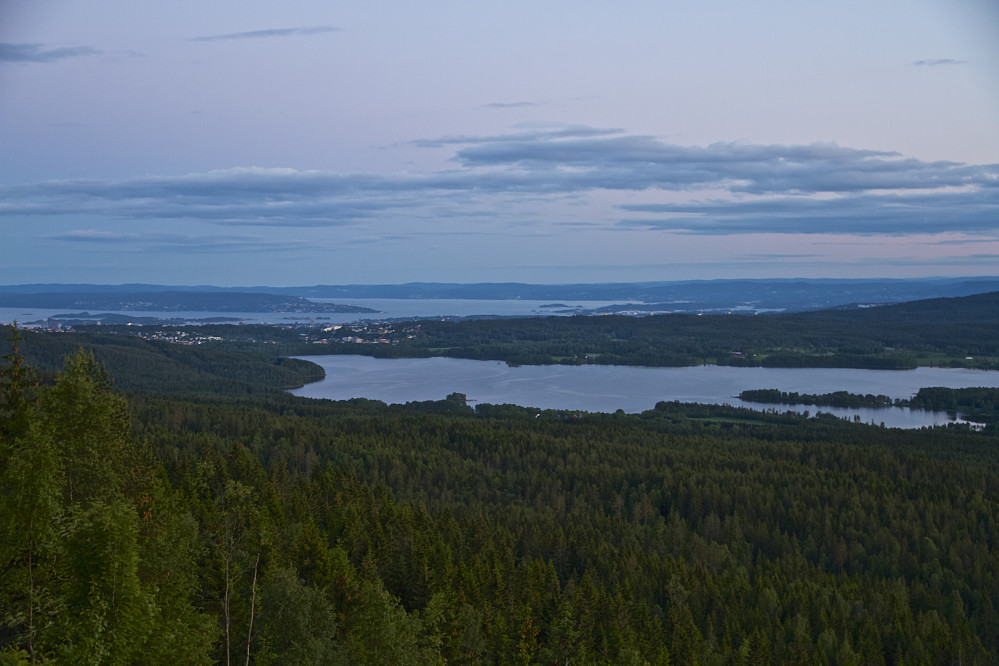 Fra utsiktspunktet på Barlindåsen mot Maridalsvannet
