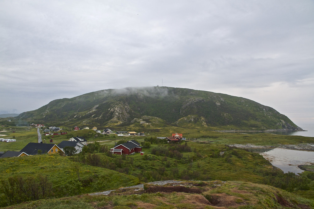 Nordkollen på Hillesøya sett fra Sommerøya