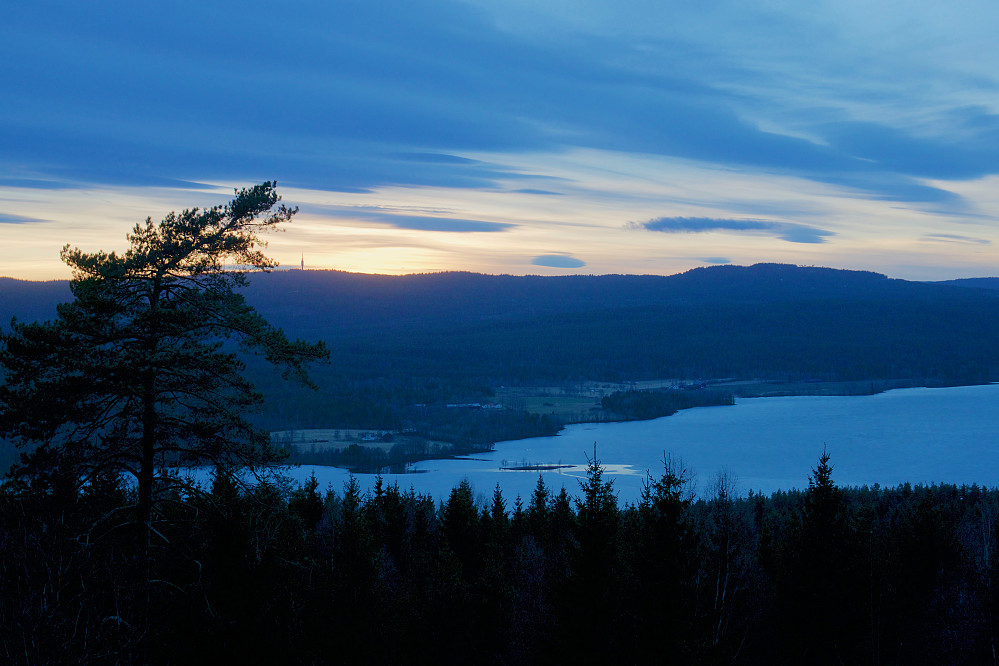 Maridalsvannet og Tryvann sett fra Kringlefjell