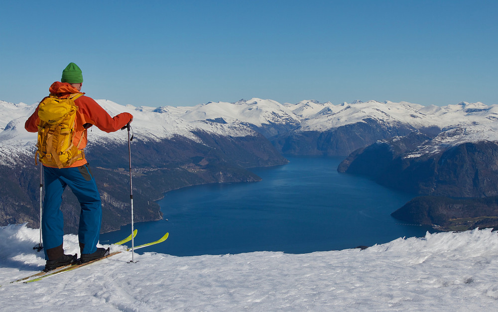 Fra paviljongen med utsikt mot Storfjorden