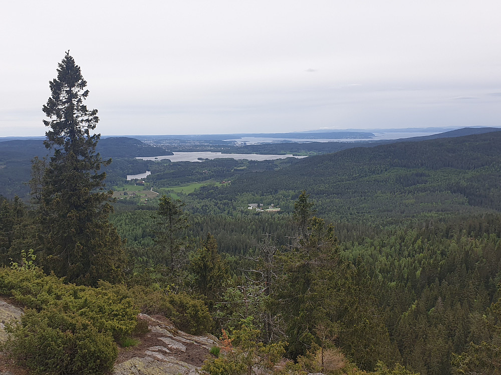 Maridalen og Oslofjorden sett fra Gaupekollen utsiktspunkt