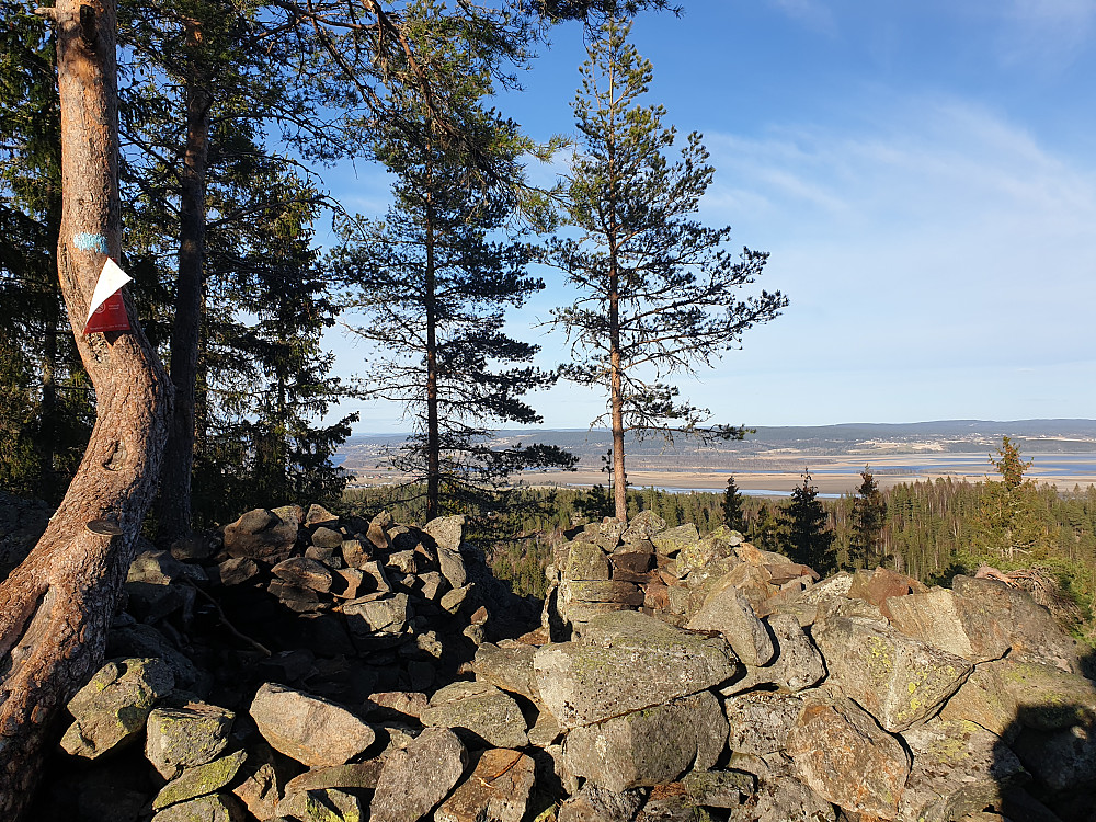 Utsikt fra Tjuvstuåsen mot Øyeren