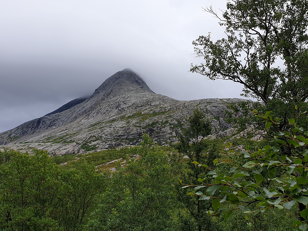 Heilhornet sett fra stien, etter den første stigningen