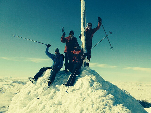 Team Nielsen på Gaustatoppen.