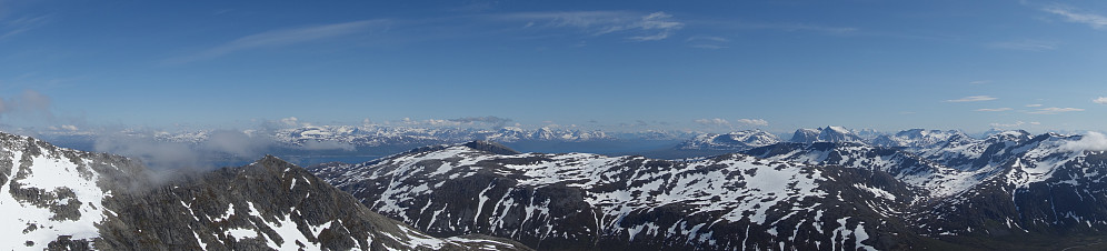 Panorama fra toppen av Djeveltanna