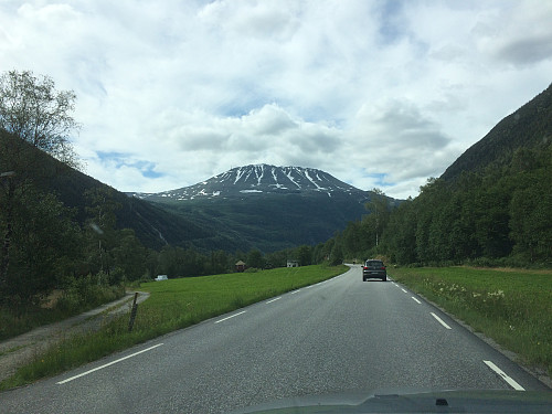 Dagens turmål er i sikte (mobilkamera fra bilen..).