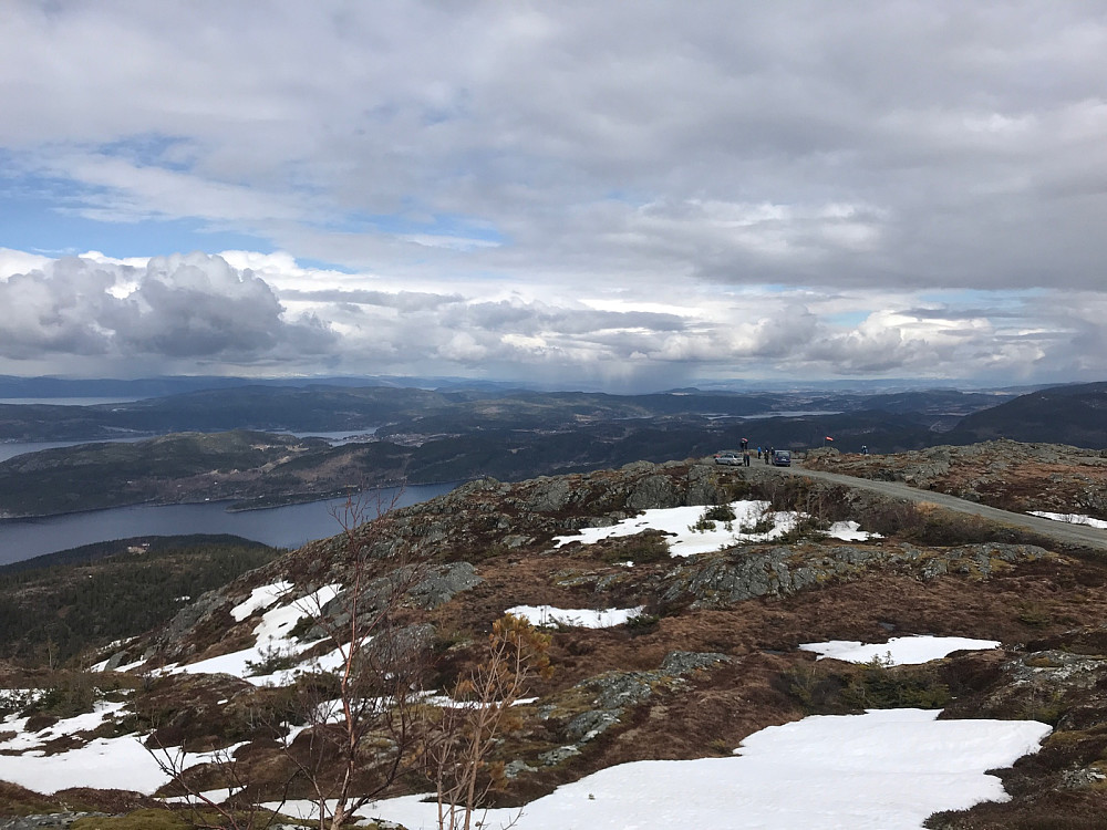 Mye luftsportaktivitet på Forbordsfjellet.