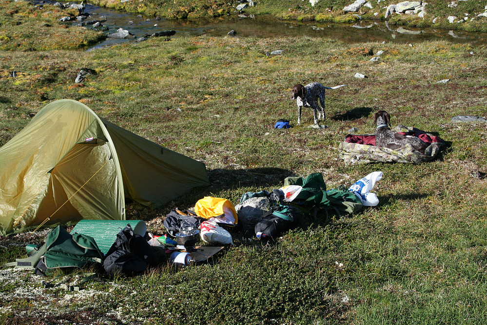 Godt å komme til camp etter en strabasiøs dag.