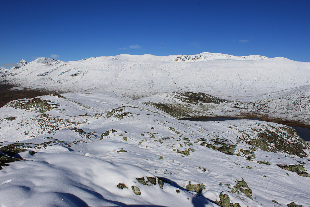 Nydelig (vinter)stemning på toppen av Heimre Fagerdalshøe (1510 moh) med utsikt mot Gjendealpene.