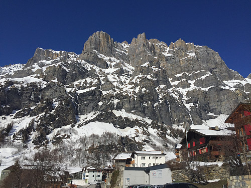 Leukerbad ligger vakkert til!